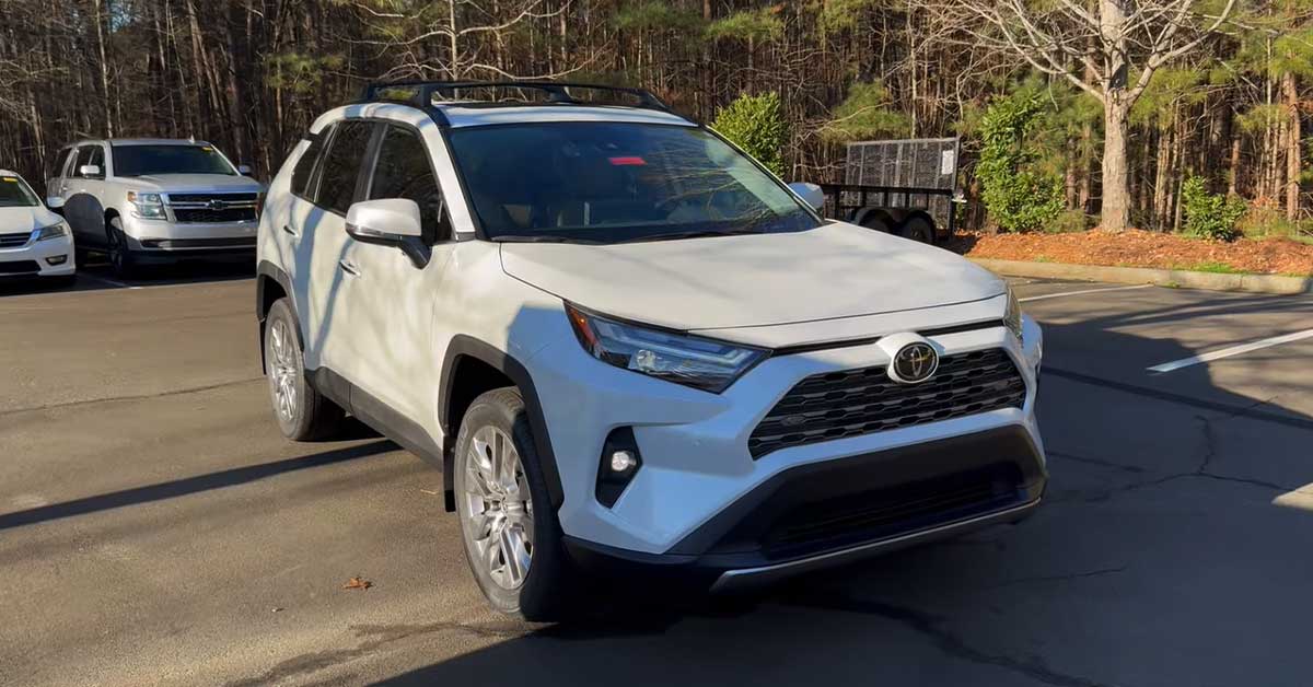 Is-a-RAV4-an-SUV