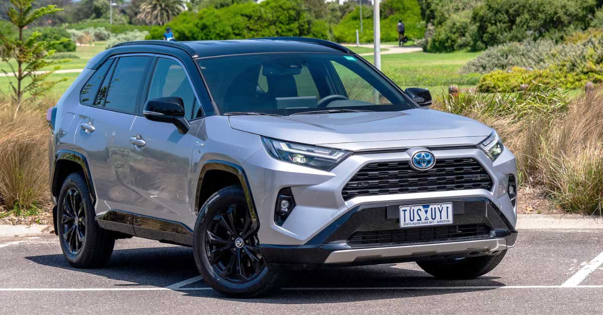 Toyota-RAV4-Hybrid